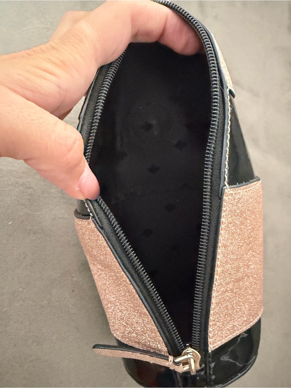 Kate Spade Sparkling Rose Gold 'Cheers, Darling!' Bottle Wristlet Clutch - Picture 2 of 5
